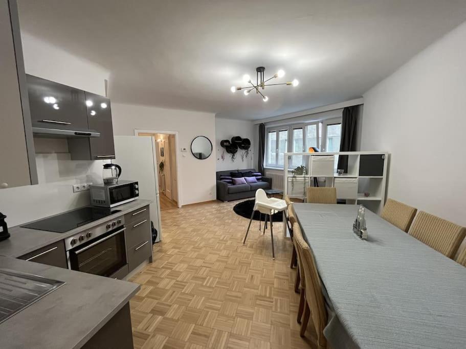 *Luxurious And Spacious Family Apartment* Vídeň Exteriér fotografie