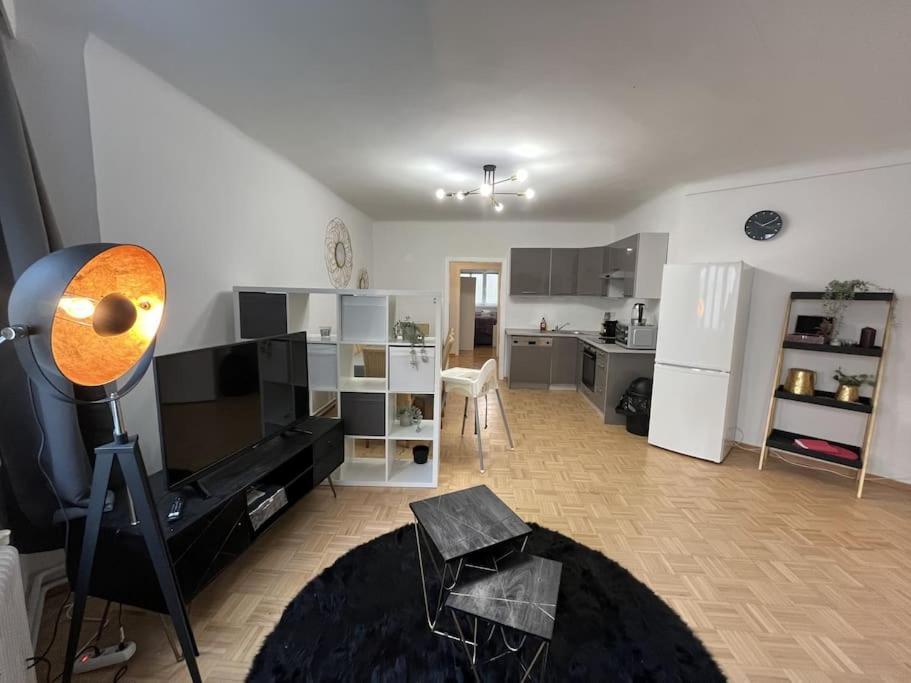 *Luxurious And Spacious Family Apartment* Vídeň Exteriér fotografie